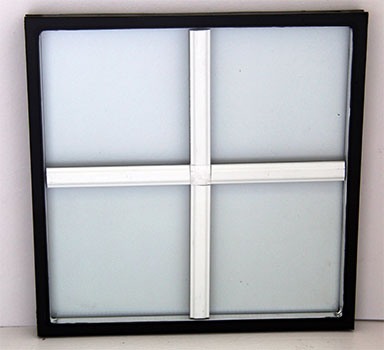 Insulating glass